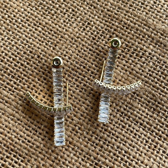 925 Sterling Silver Gold Plated Baguette Earrings Geometric Zircon Earrings - Picture 10 of 15